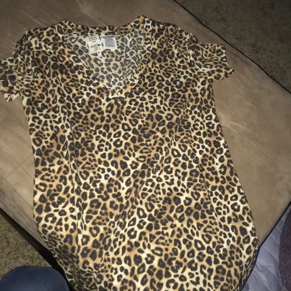 PINK Victoria's Secret Tops - Pink t shirt